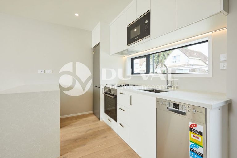 Photo of property in 4 Koro Lane, Mangere Bridge, Auckland, 2022