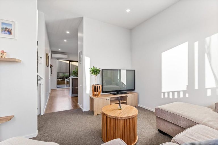 Photo of property in 33/28 Westgate Drive, Westgate, Auckland, 0614