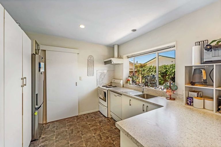 Photo of property in 2/25 Manuka Street, Mairehau, Christchurch, 8013