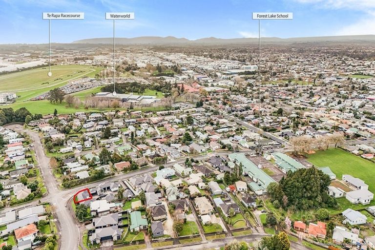 Photo of property in 1/81 Storey Avenue, Hamilton, 3200