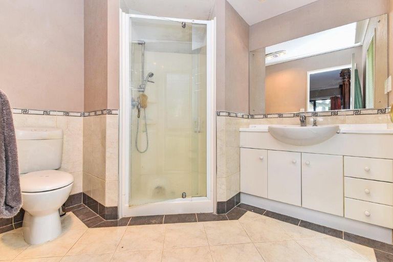 Photo of property in 7 Crannich Place, Wattle Downs, Auckland, 2103