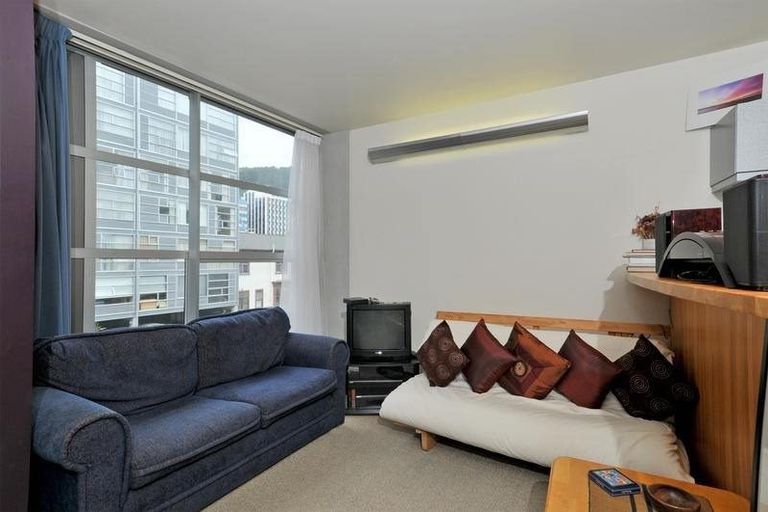Photo of property in St Pauls Apartments, 18/43 Mulgrave Street, Thorndon, Wellington, 6011