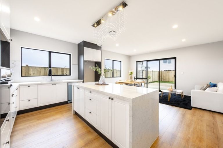 Photo of property in 64 Broadhurst Road, Flat Bush, Auckland, 2019