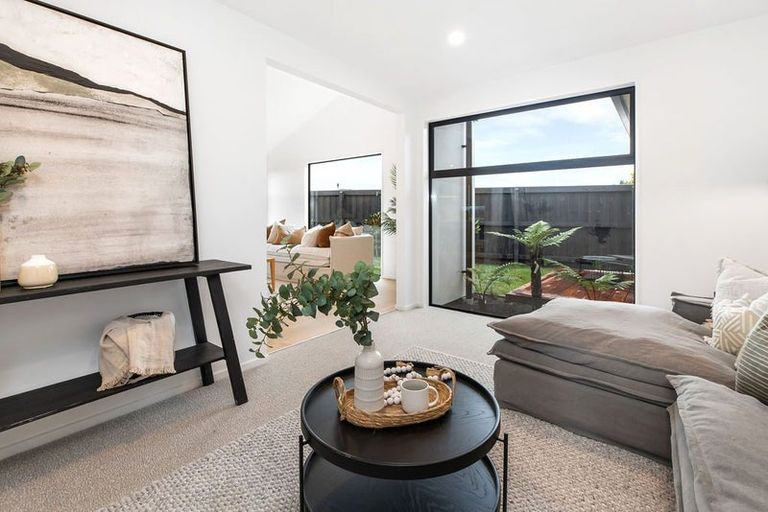 Photo of property in 16 Burkett Street, Marshland, Christchurch, 8051