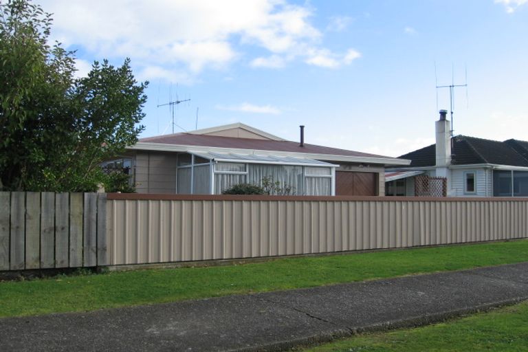 Photo of property in 2 Elizabeth Street, Feilding, 4702