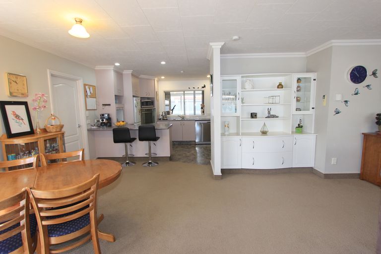 Photo of property in 17a Lucas Street, Riversdale, Blenheim, 7201