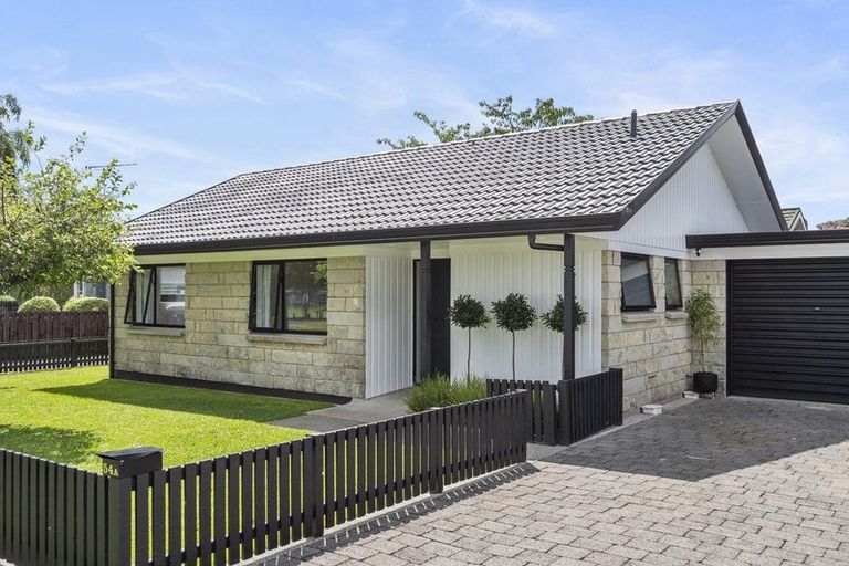 Photo of property in 54a Williams Street, Cambridge, 3434