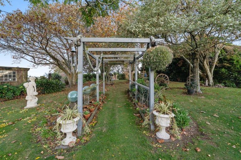 Photo of property in 104 Princess Street, Waitara, 4383