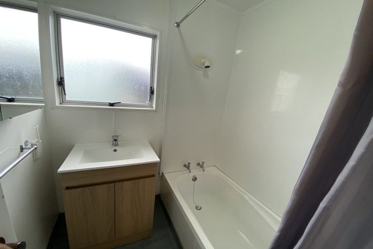 Photo of property in 1/15 Stoll Place, Clendon Park, Auckland, 2103