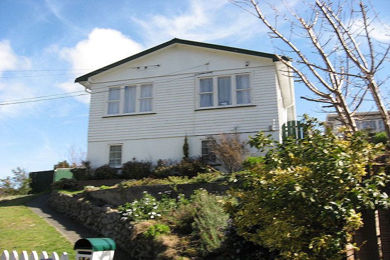 Photo of property in 15 Pollard Street, Wainuiomata, Lower Hutt, 5014