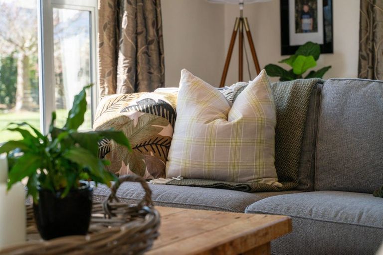 Photo of property in 42 Lichen Lane, Lake Hawea, Wanaka, 9382