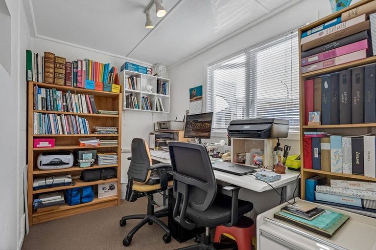 Photo of property in 3 Hamilton Drive, Waiuku, 2123