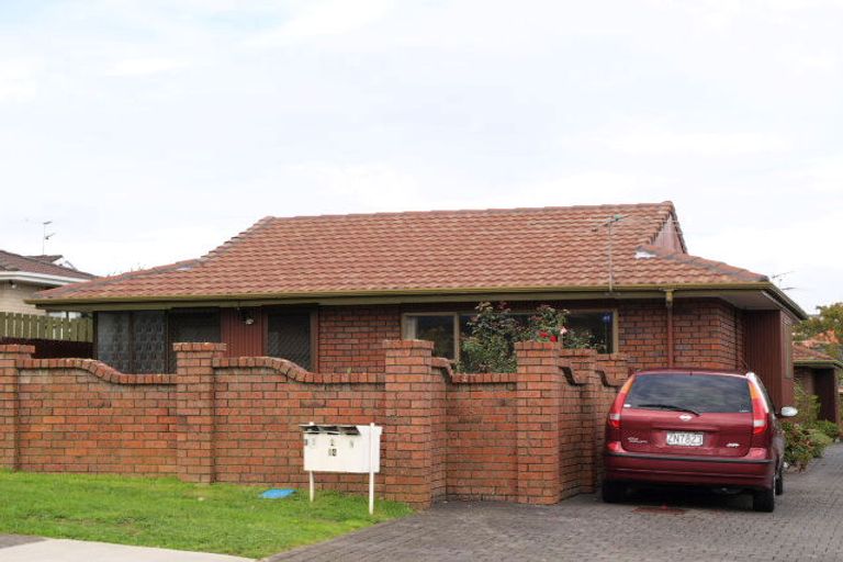 Photo of property in 4/54 Wellington Street, Howick, Auckland, 2014