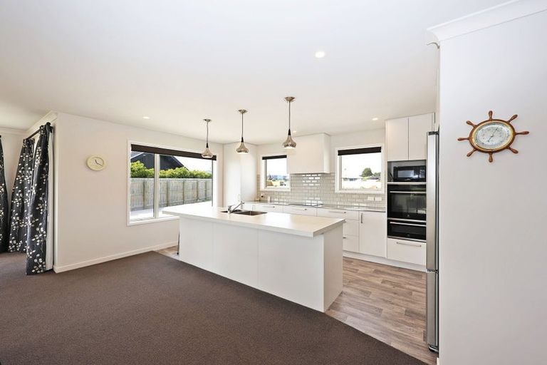 Photo of property in 27 Avoca Drive, Waiareka Junction, Oamaru, 9401