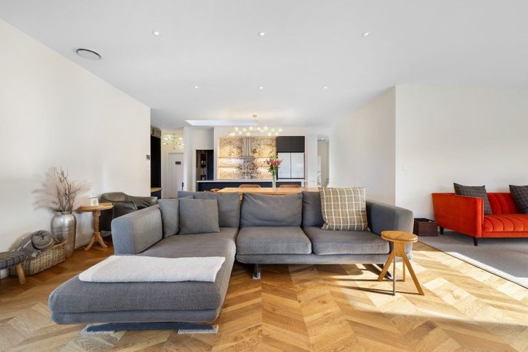 Photo of property in 16 Travertine Street, Cromwell, 9310