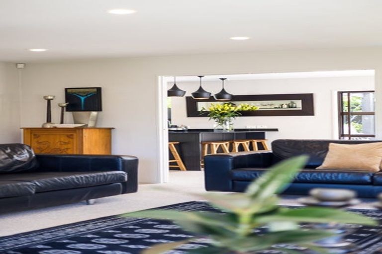 Photo of property in 25 Granville Terrace, Belleknowes, Dunedin, 9011