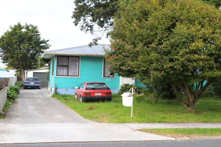 Photo of property in 5 Daniel Avenue, Mangere East, Auckland, 2024