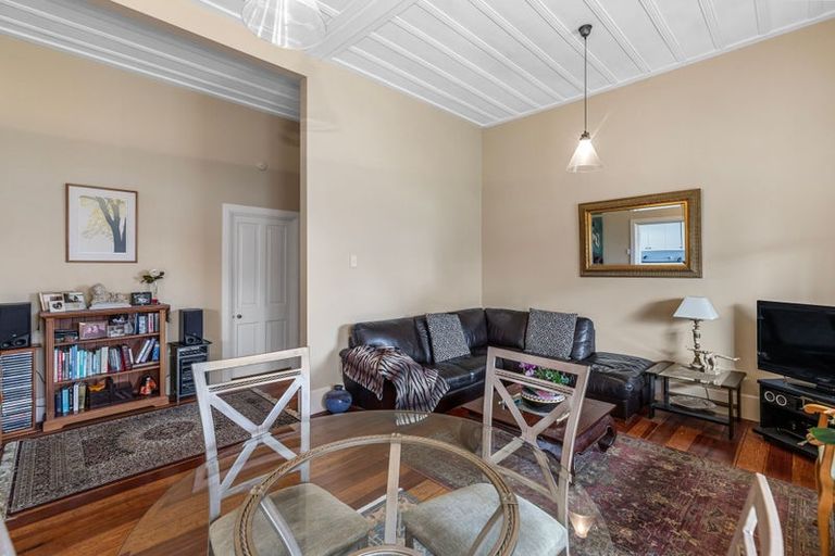 Photo of property in 14 Terminus Street, Te Aroha, 3320