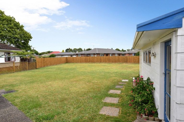 Photo of property in 104 Fairfield Road, Fairfield, Hamilton, 3214