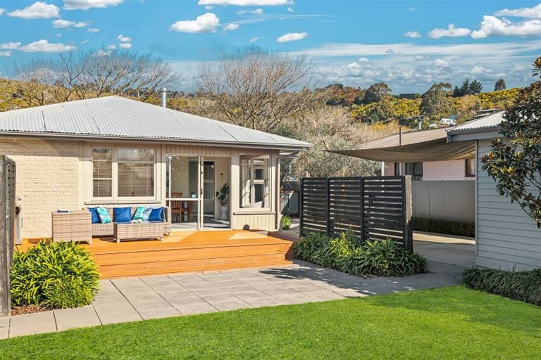 Photo of property in 42 Brabourne Street, Hillsborough, Christchurch, 8022