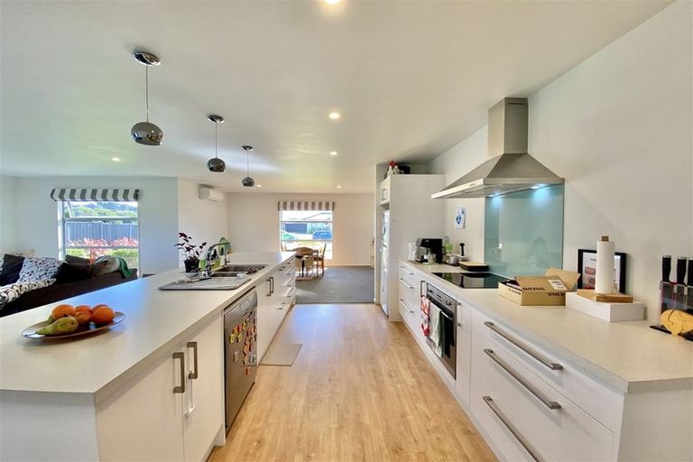 Photo of property in 25 Whiteoak Grove, Tinwald, Ashburton, 7700