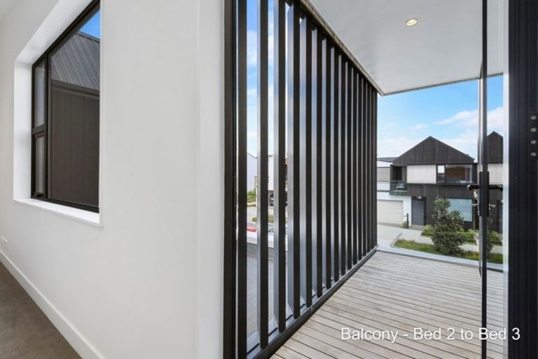 Photo of property in 12 Isitt Road, Hobsonville, Auckland, 0616