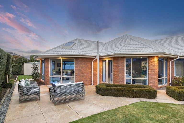 Photo of property in 1 Becmead Drive, Harewood, Christchurch, 8051