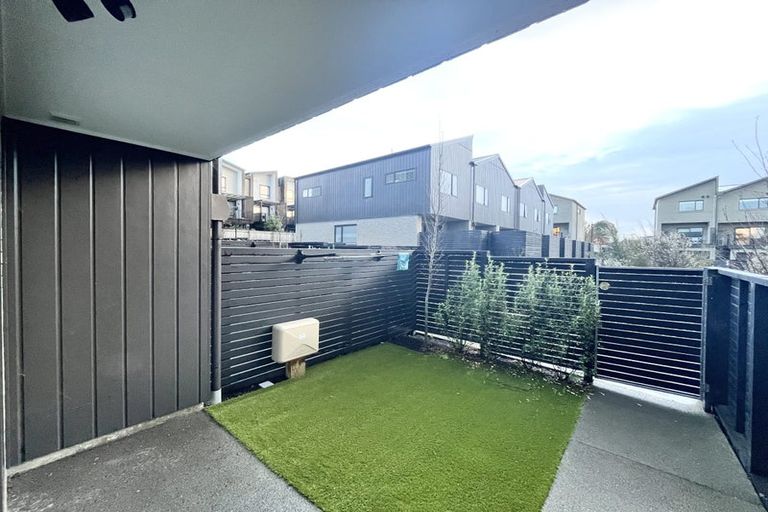 Photo of property in 20/28 Westgate Drive, Westgate, Auckland, 0614