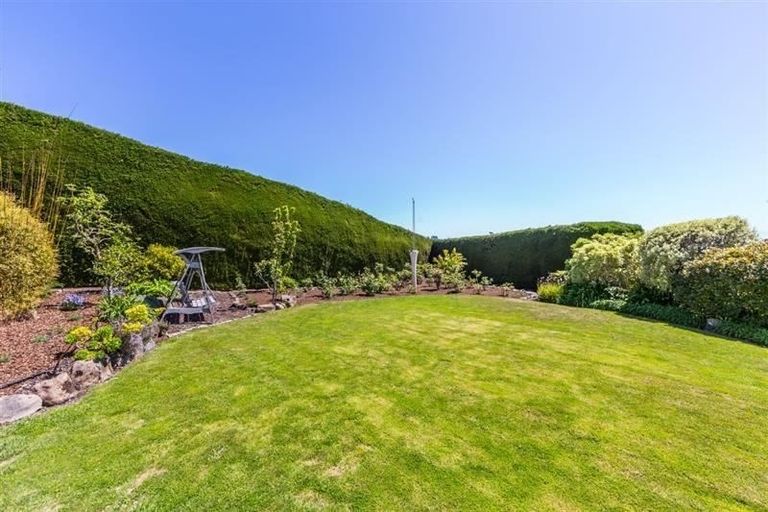 Photo of property in 142 Scarborough Road, Scarborough, Christchurch, 8081