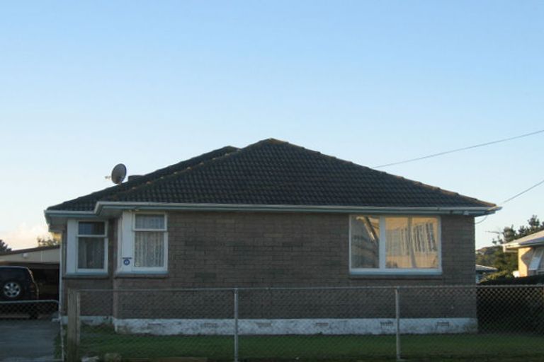 Photo of property in 119 Castor Crescent, Cannons Creek, Porirua, 5024
