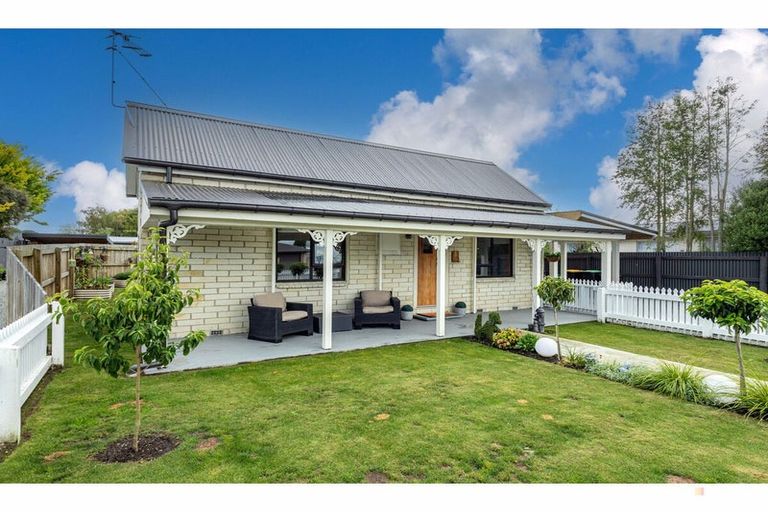 Photo of property in 5 South Terrace Road, Geraldine, 7930