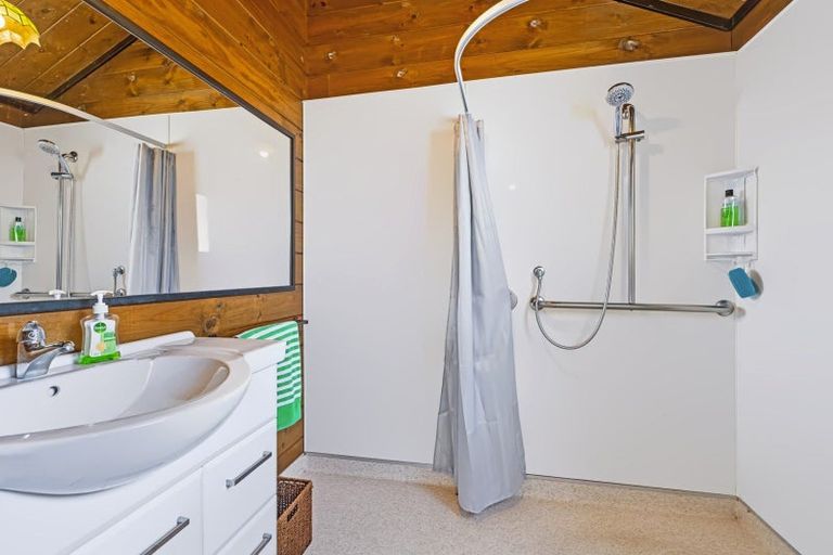 Photo of property in 62 Vista Paku, Pauanui, Hikuai, 3579