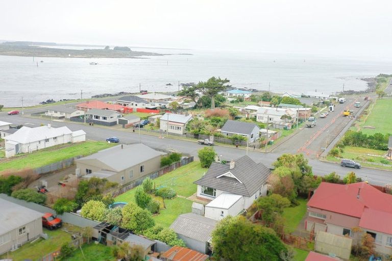 Photo of property in 25 Burrows Street, Bluff, 9814