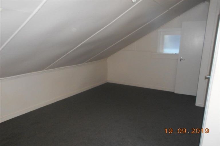 Photo of property in 1/13 Garden Road, Northland, Wellington, 6012