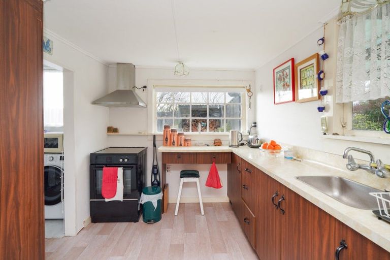 Photo of property in 254 Dunns Road, Otatara, Invercargill, 9879