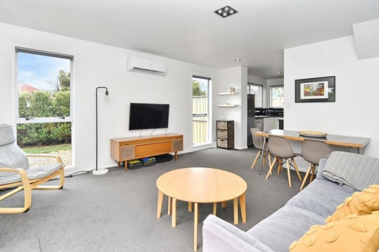 Photo of property in 1/21 Sherborne Street, St Albans, Christchurch, 8014