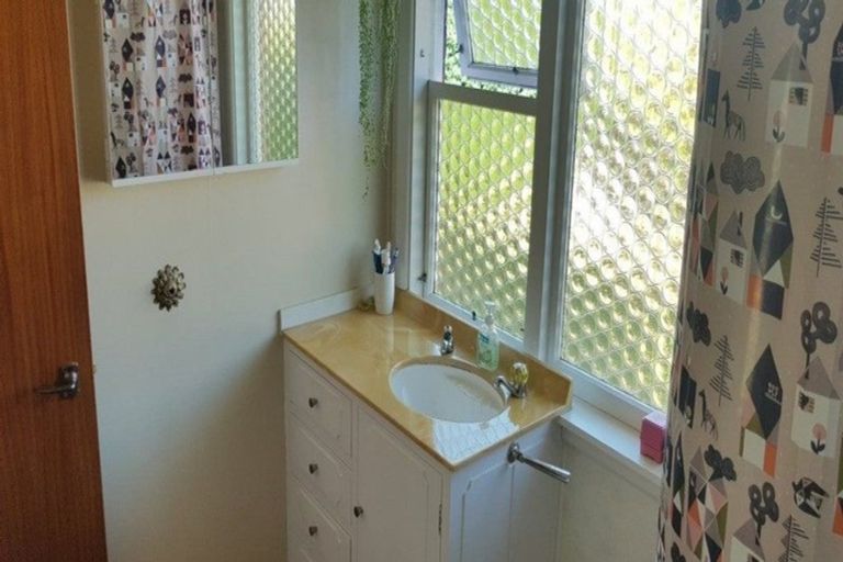 Photo of property in 2/28 Kellys Road, Mairehau, Christchurch, 8052