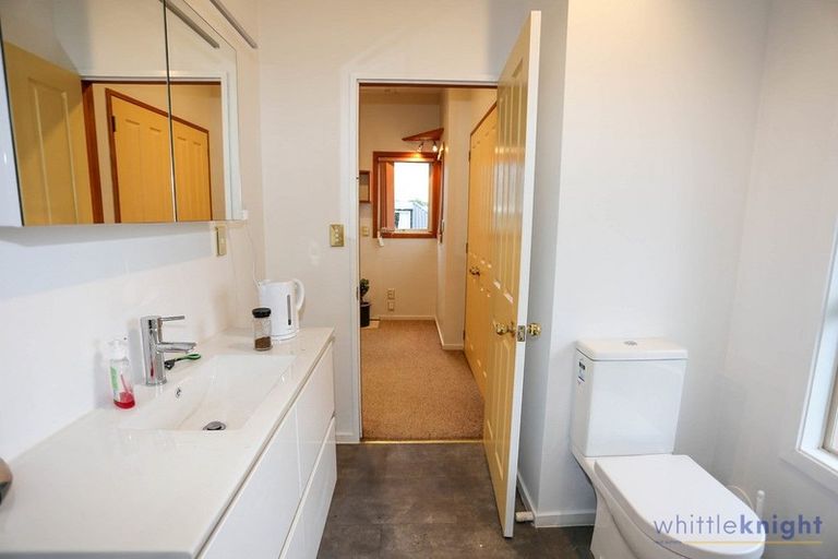 Photo of property in 55 Memorial Avenue, Ilam, Christchurch, 8053