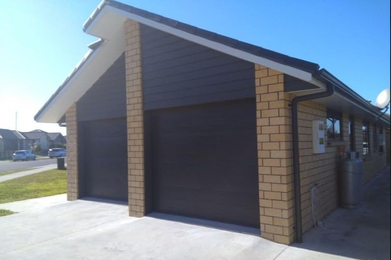 Photo of property in 102 Te Manatu Drive, Huntington, Hamilton, 3210