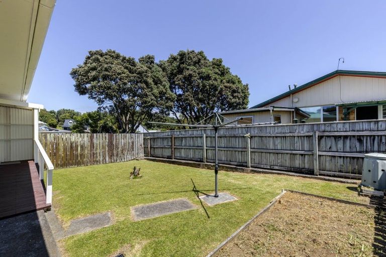 Photo of property in 5a Tahurangi Place, Spotswood, New Plymouth, 4310