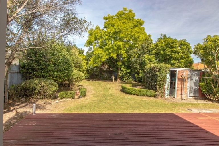 Photo of property in 25 Nuffield Avenue, Marewa, Napier, 4110