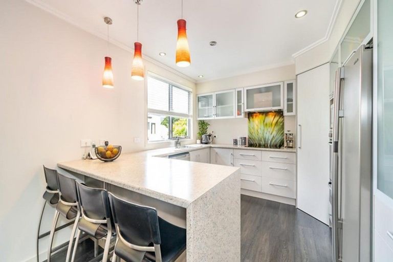 Photo of property in 65 Plateau Road, Te Marua, Upper Hutt, 5018