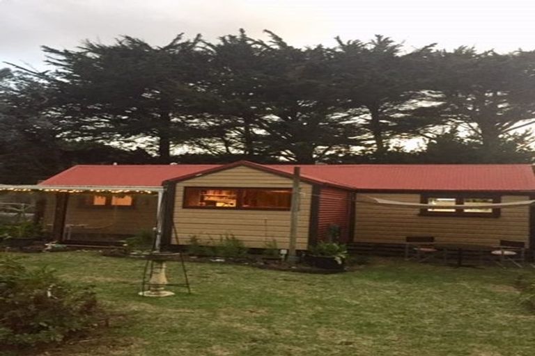 Photo of property in 637 Waitarere Beach Road, Waitarere Beach, Levin, 5510