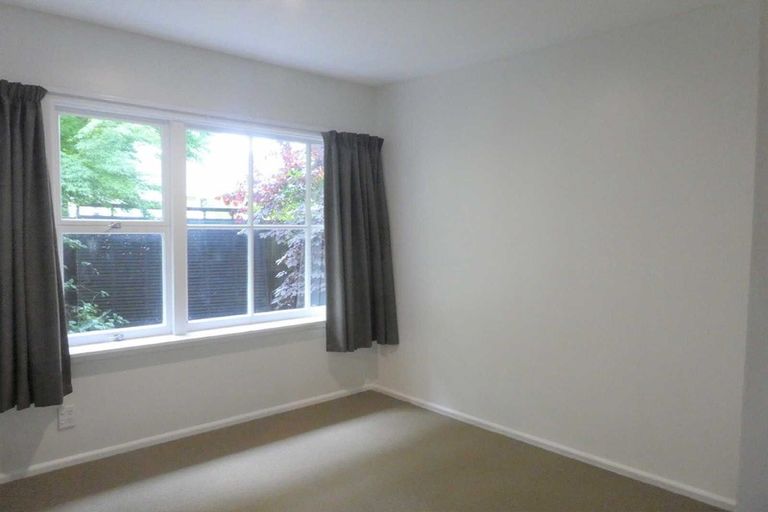 Photo of property in 25 Saint Clio Street, Ilam, Christchurch, 8041