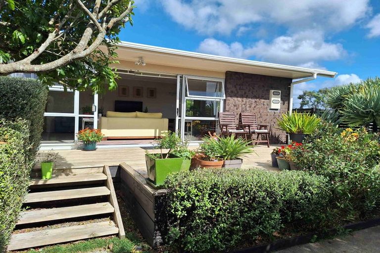 Photo of property in 37 Arthur Street, Whitianga, 3510