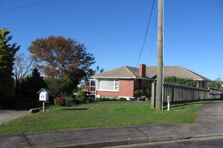 Photo of property in 12 Fairlea Road, Te Atatu South, Auckland, 0610