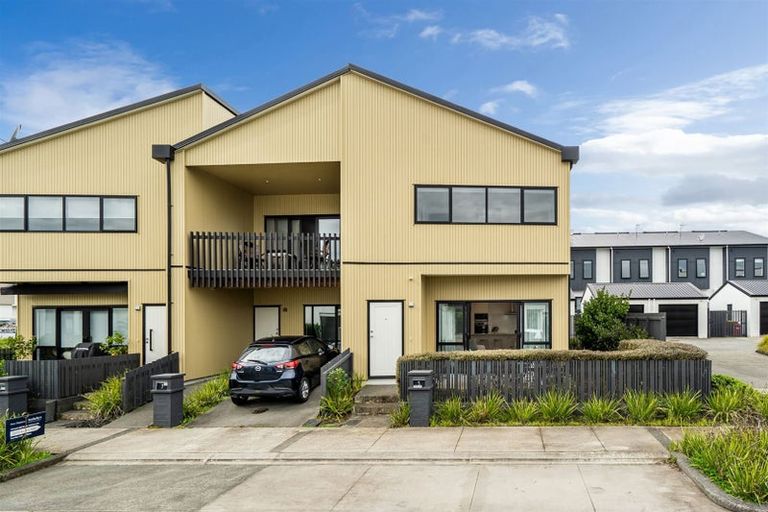 Photo of property in 5 Frank Gill Road, Hobsonville, Auckland, 0616