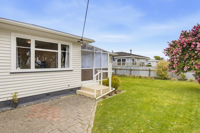 Photo of property in 9 Duke Street, Levin, 5510