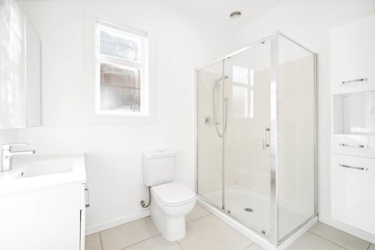 Photo of property in 17 Rotherham Terrace, Miramar, Wellington, 6022