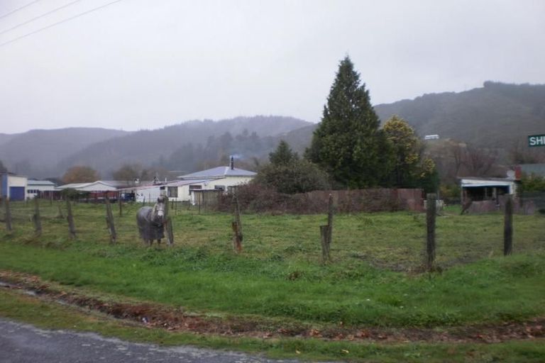 Photo of property in 115 Shiel Street, Reefton, 7830
